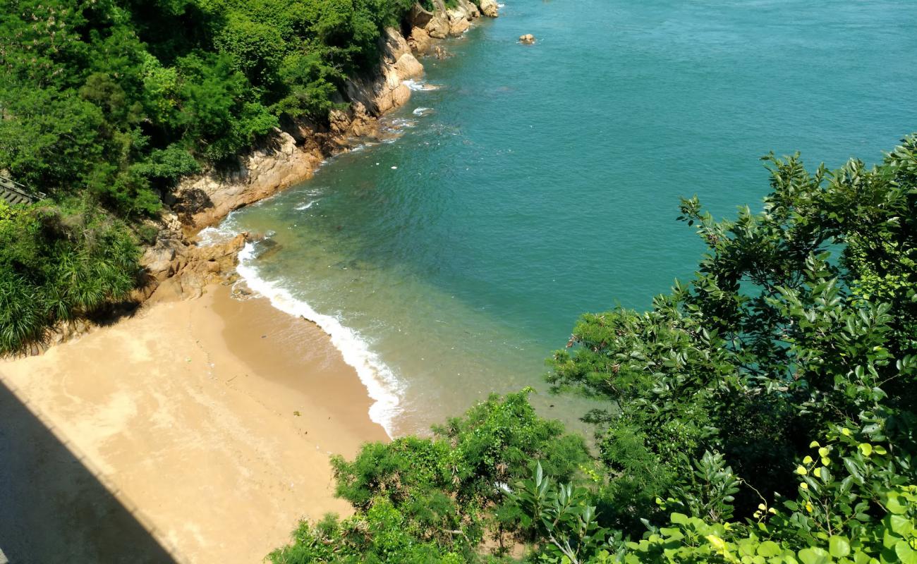 Gemini Beach'in fotoğrafı açık bej kum yüzey ile