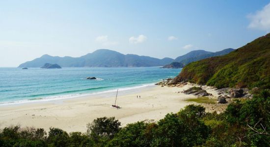 Tung Wan Beach