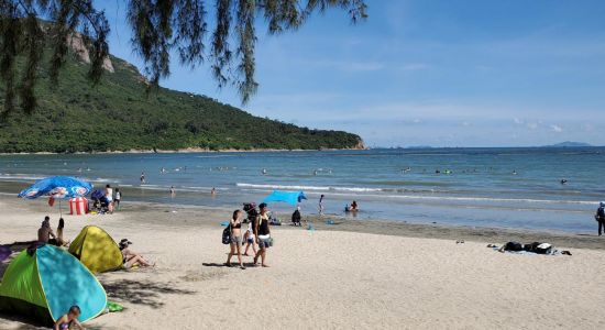 Pui O Beach