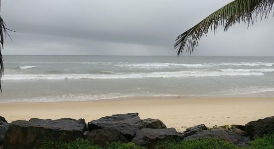 Sasihitlu beach