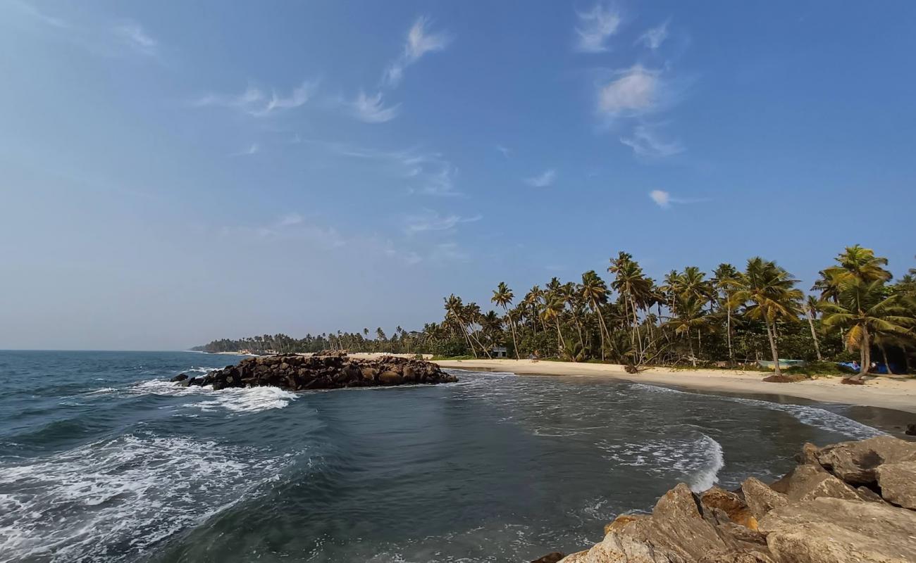 Ottamassery Beach'in fotoğrafı parlak ince kum yüzey ile