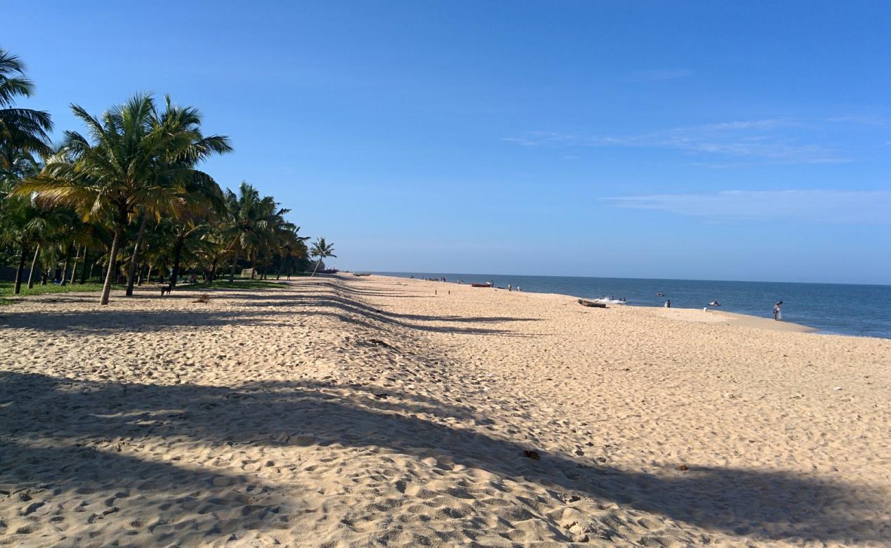 Marari Beach'in fotoğrafı parlak kum yüzey ile