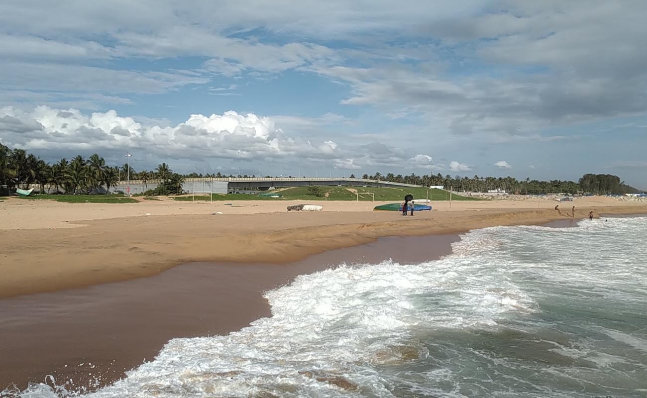 Perumathura Beach'in fotoğrafı parlak kum yüzey ile