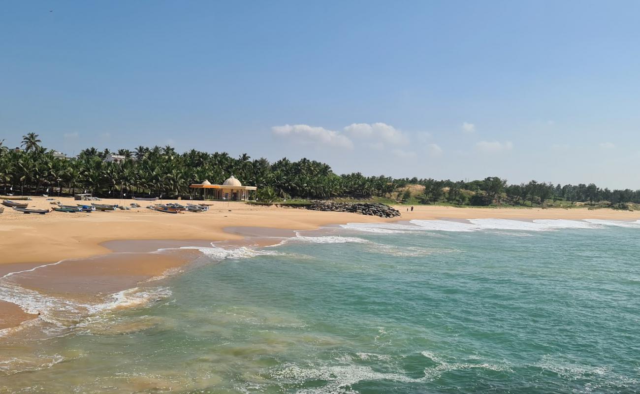Periyakadu Beach'in fotoğrafı i̇nce bej kum yüzey ile