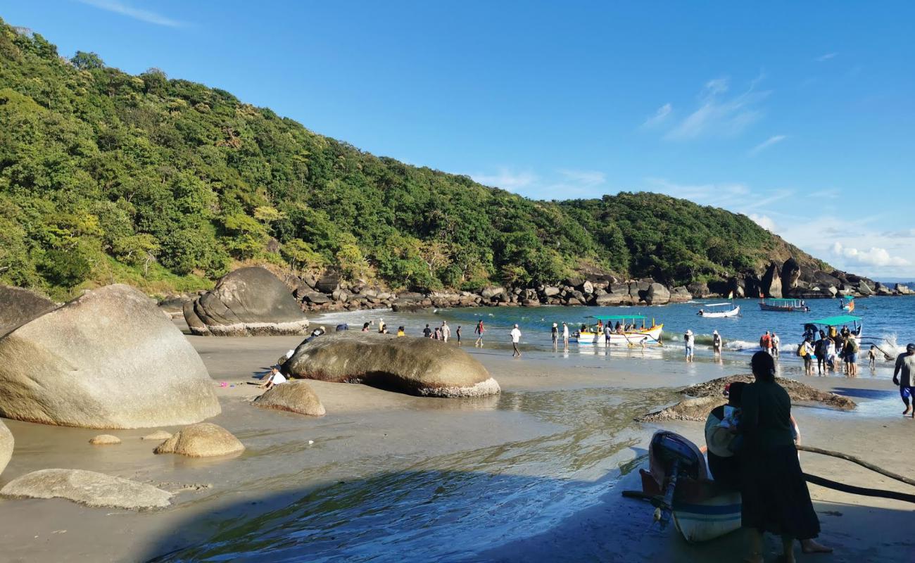 Honeymoon Beach'in fotoğrafı i̇nce bej kum yüzey ile