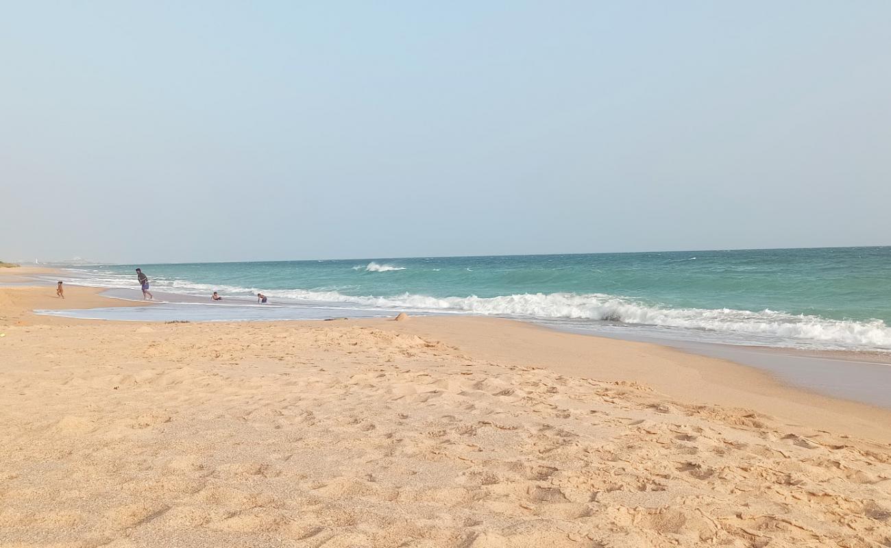Chettikulam Beach'in fotoğrafı açık bej kum yüzey ile