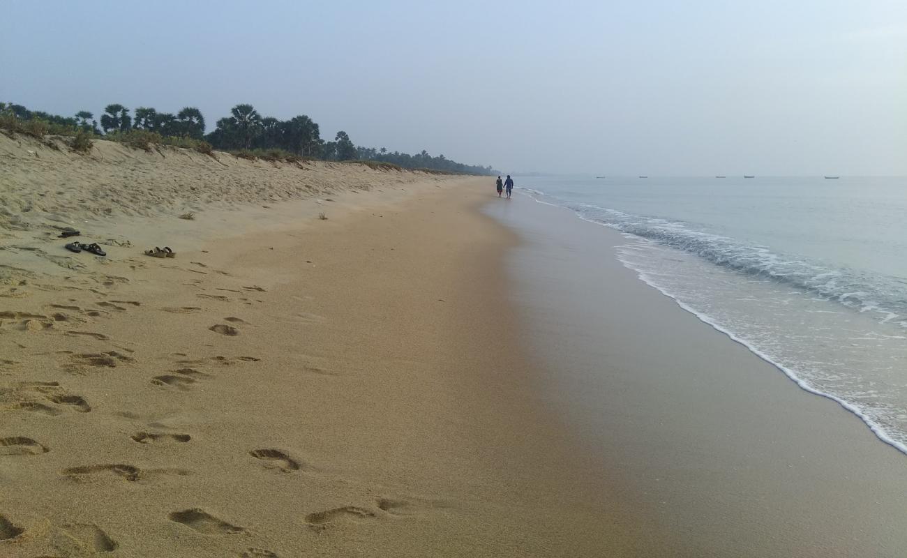 Kannirajpuram Beach'in fotoğrafı açık bej kum yüzey ile