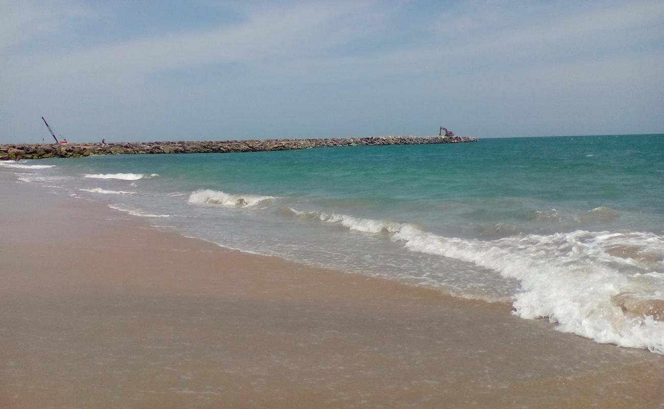 Sayalkudi Beach'in fotoğrafı açık bej kum yüzey ile
