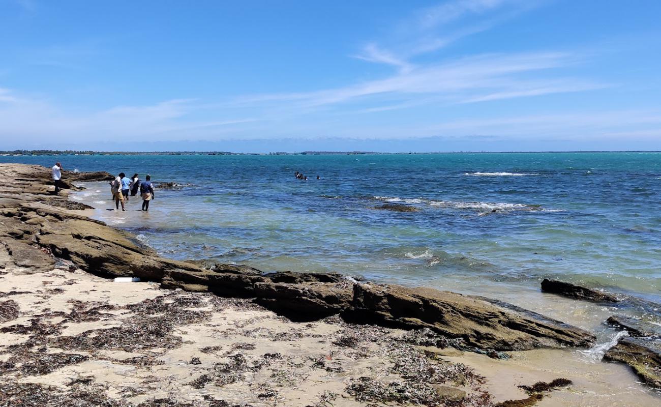 Sea Park Beach'in fotoğrafı kayalık arazi yüzey ile