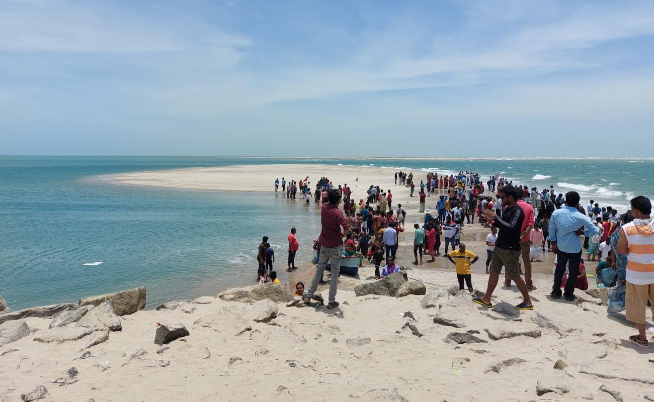 Arichal Munai Beach'in fotoğrafı i̇nce bej kum yüzey ile