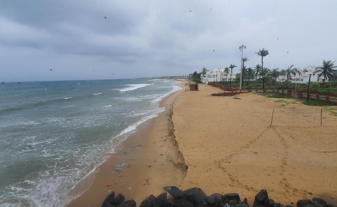 Island Bay Beach'in fotoğrafı açık bej kum yüzey ile