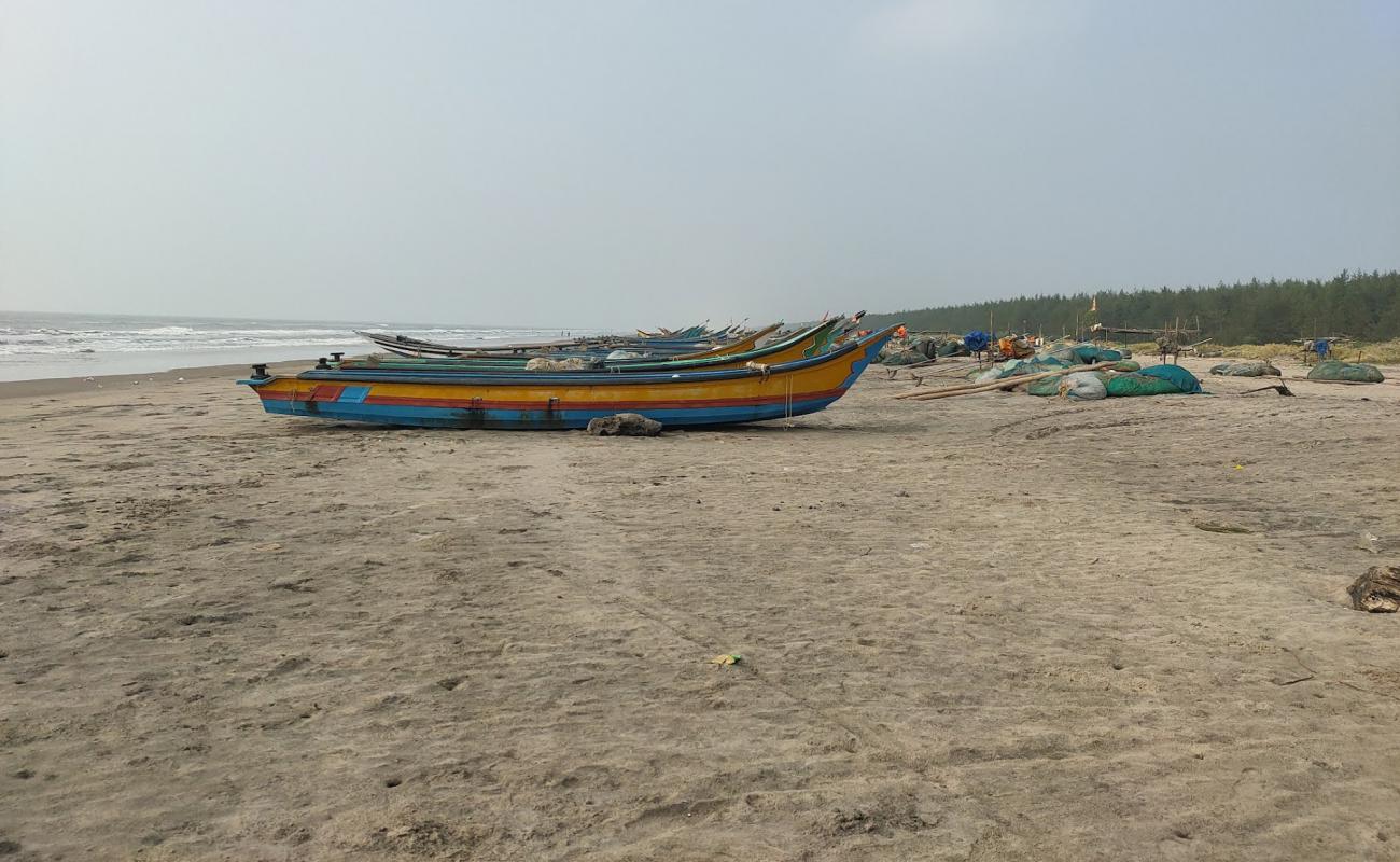 Pallam Beach'in fotoğrafı i̇nce bej kum yüzey ile