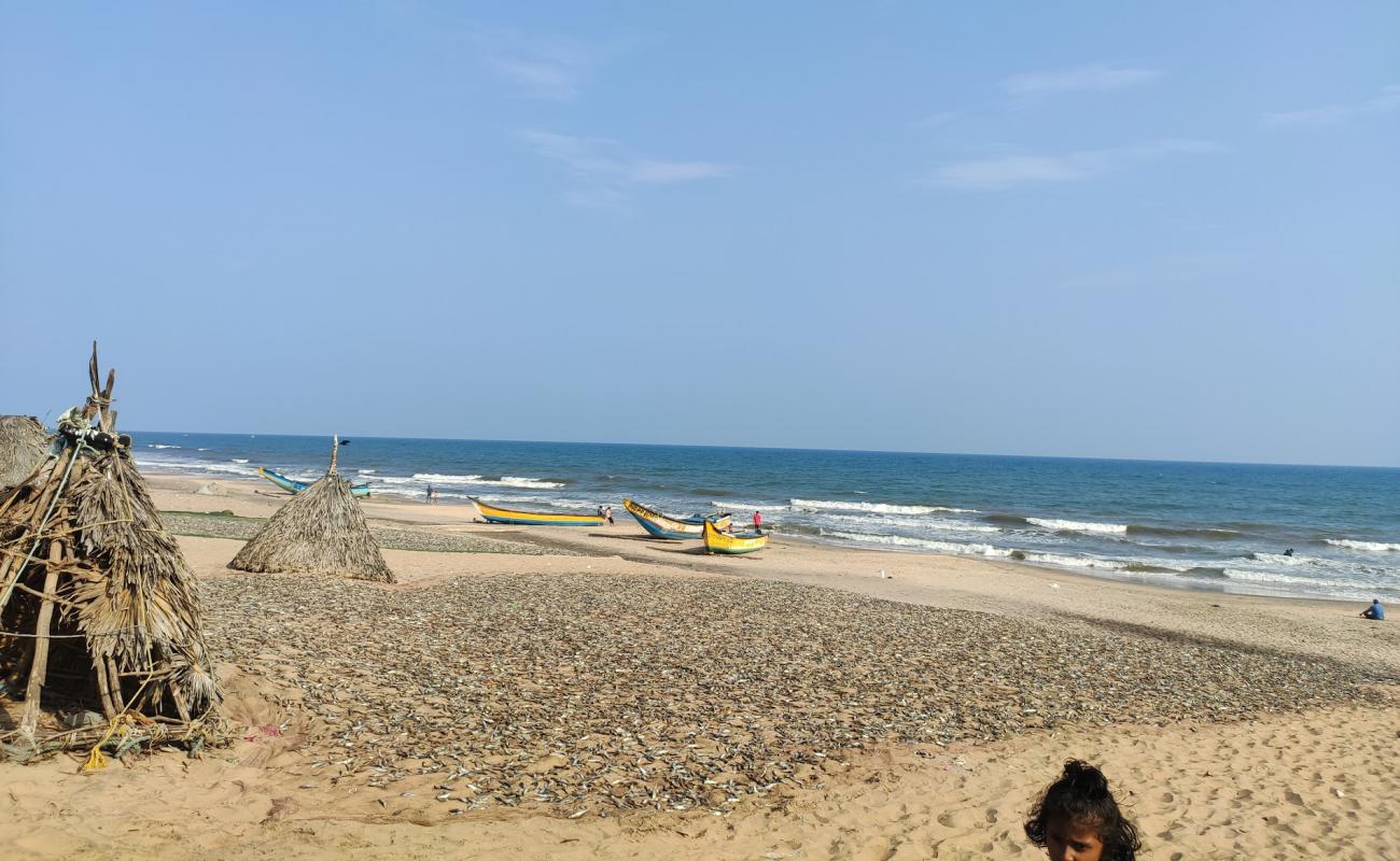 Danvaipeta Beach'in fotoğrafı parlak kum yüzey ile