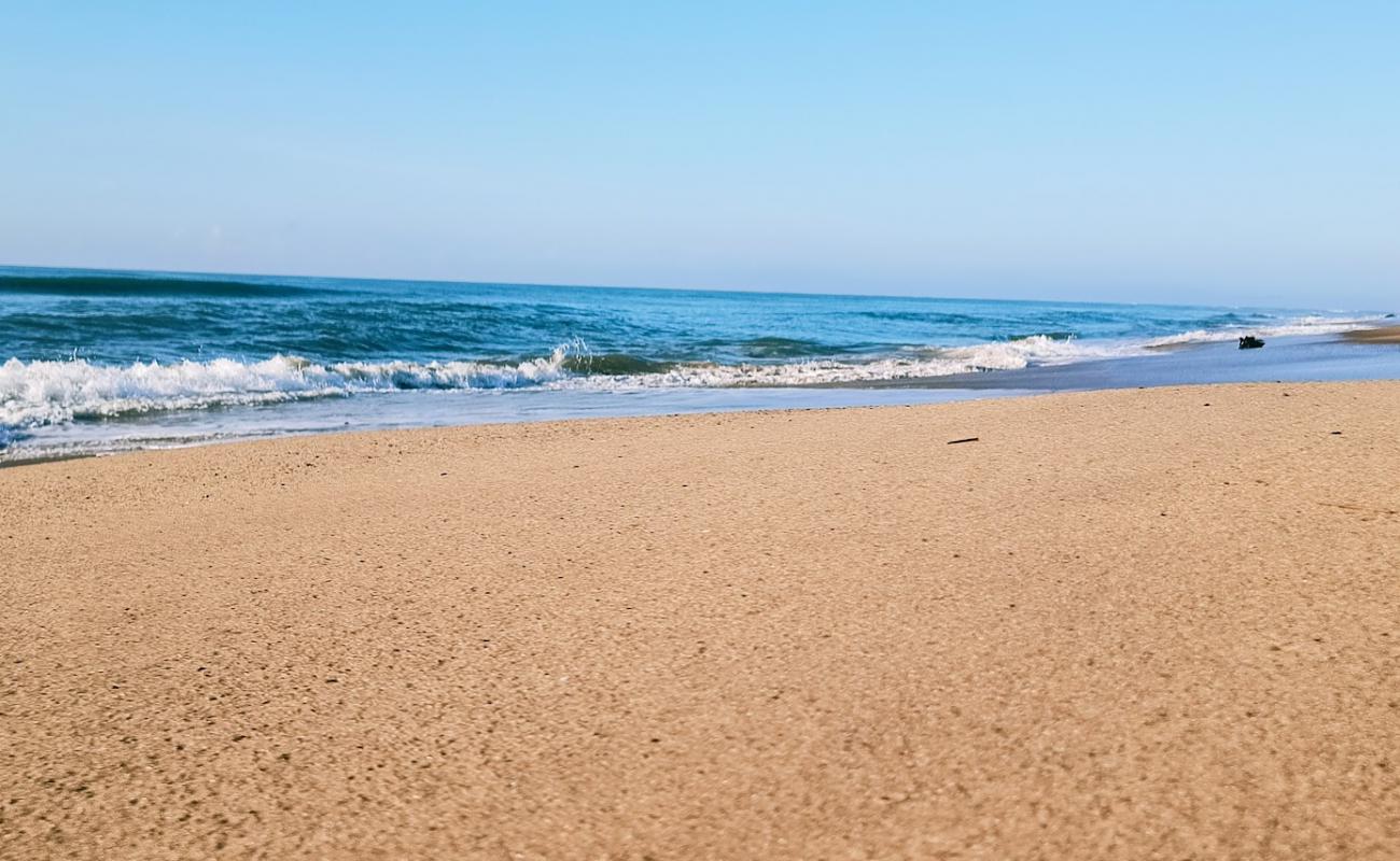 Gurayyapeta Beach'in fotoğrafı açık bej kum yüzey ile