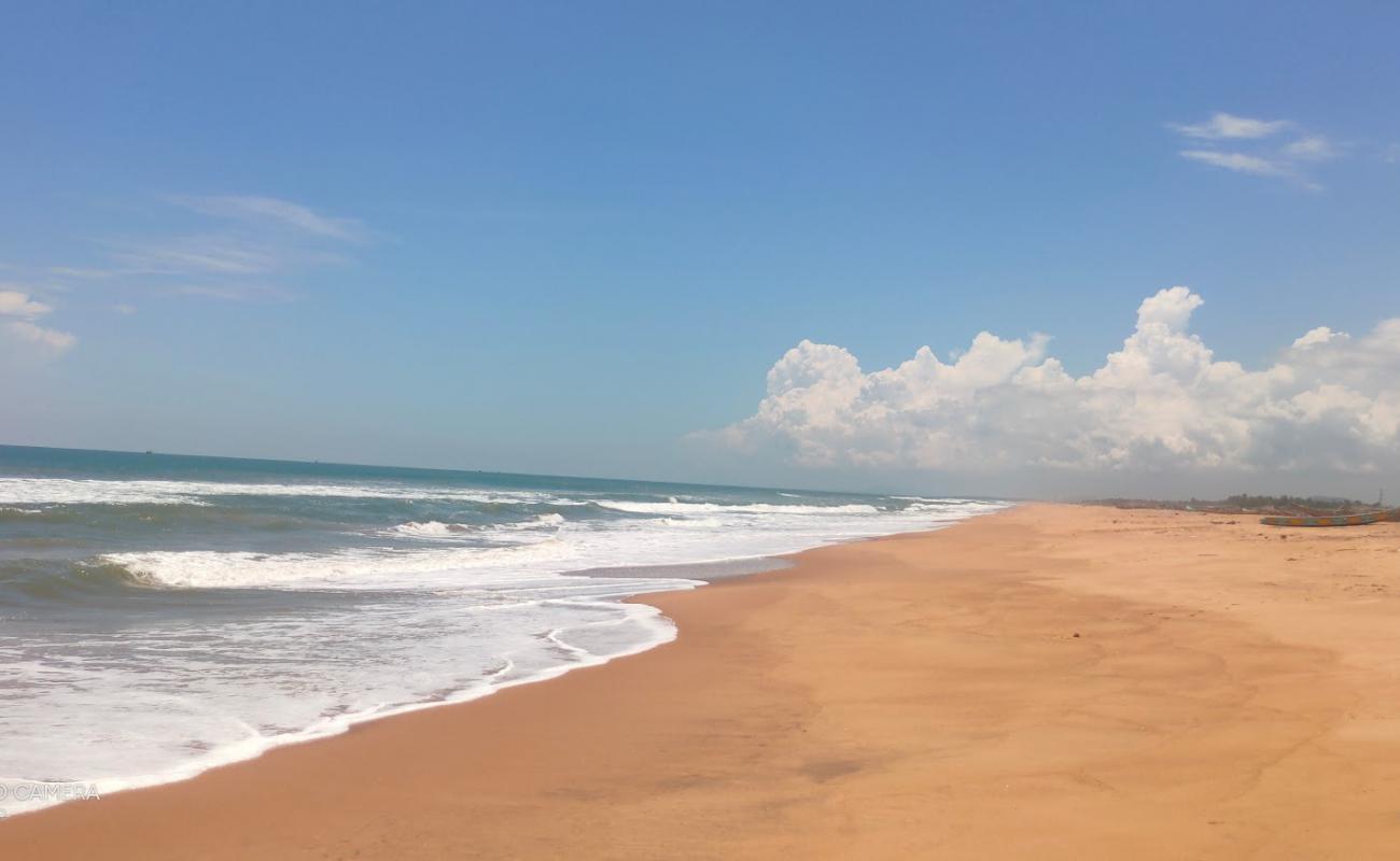 Allivalasa Beach'in fotoğrafı açık bej kum yüzey ile