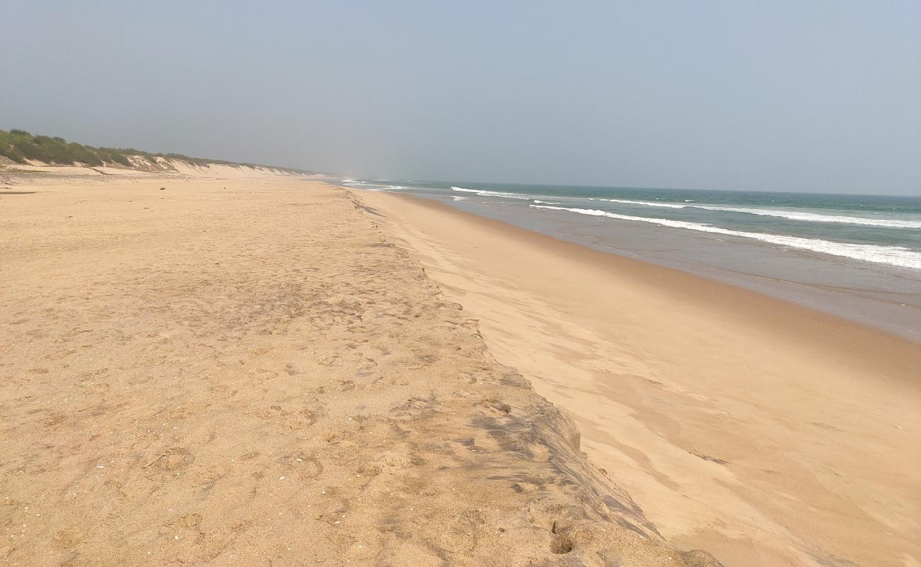 Markandi Beach'in fotoğrafı parlak kum yüzey ile