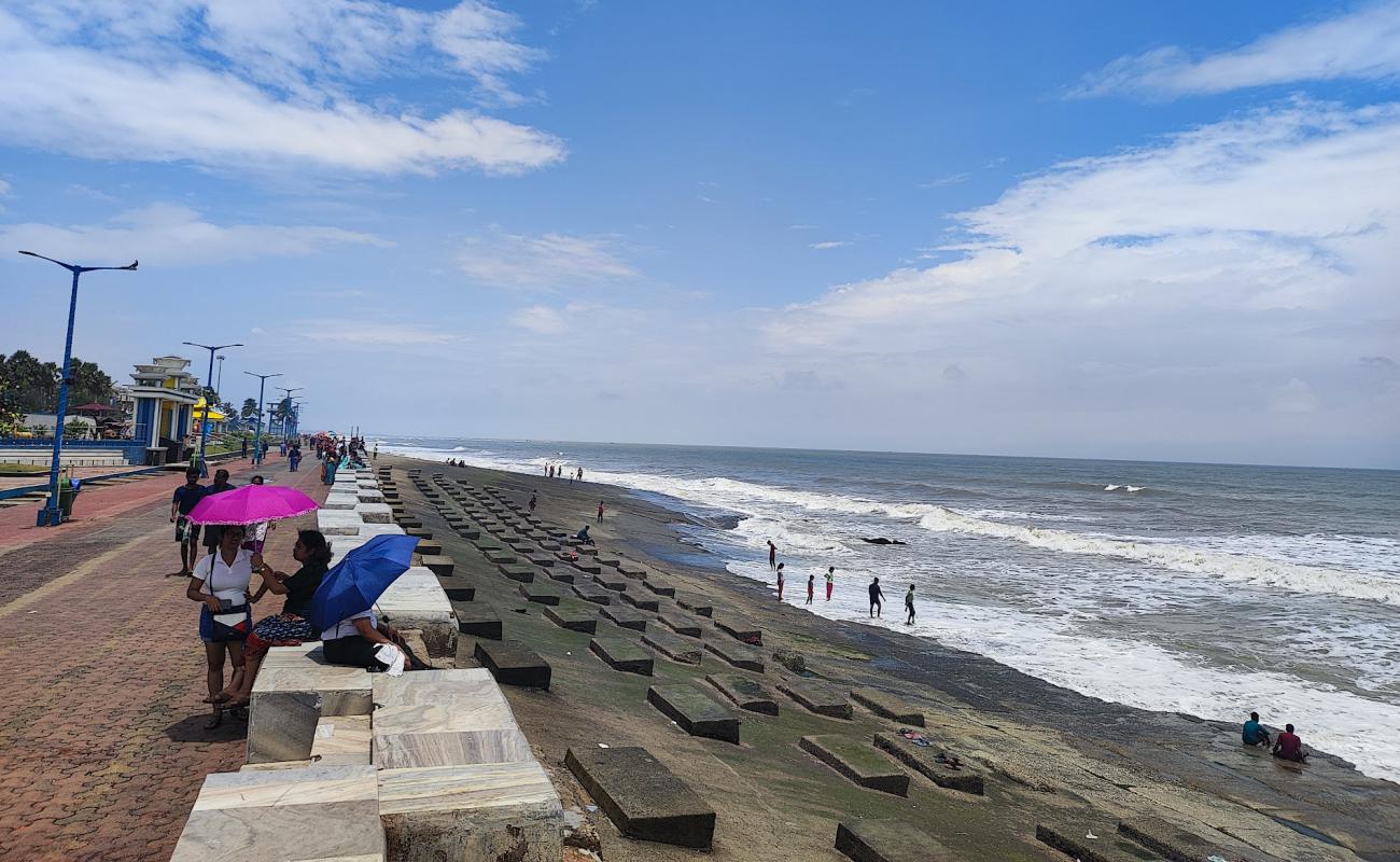 Old Digha Sea Beach'in fotoğrafı parlak kum yüzey ile