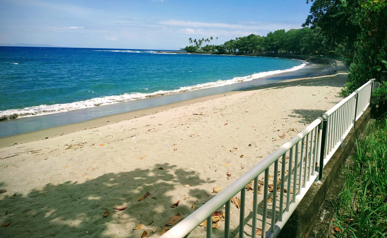 Senggigi Beach II'in fotoğrafı açık bej kum yüzey ile