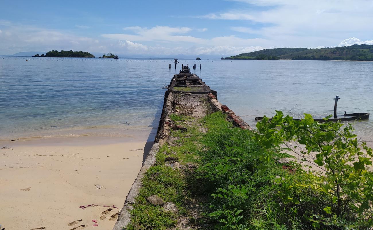 Pantai Segui II'in fotoğrafı pembe kum yüzey ile