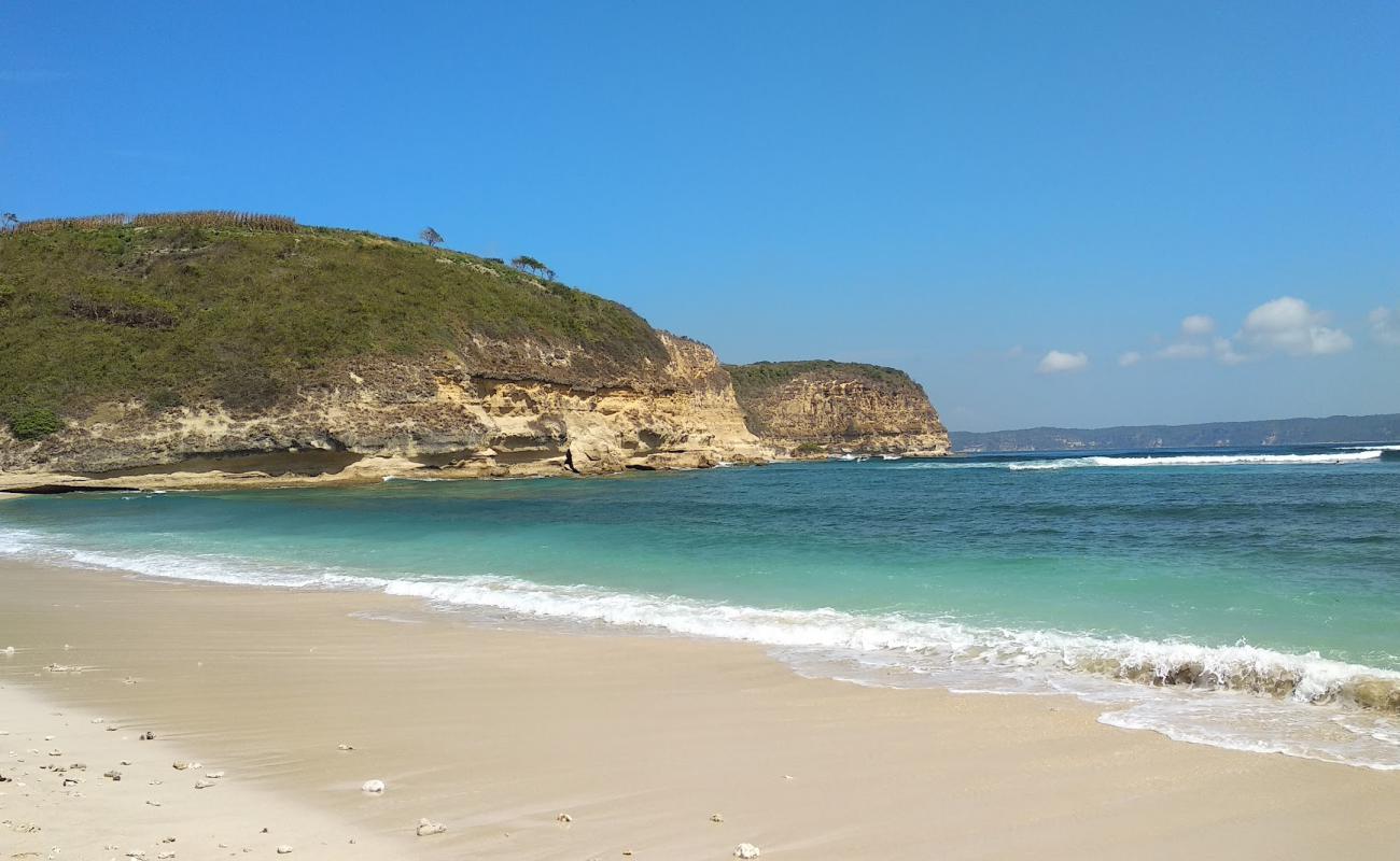 Paradise Beach'in fotoğrafı parlak kum yüzey ile