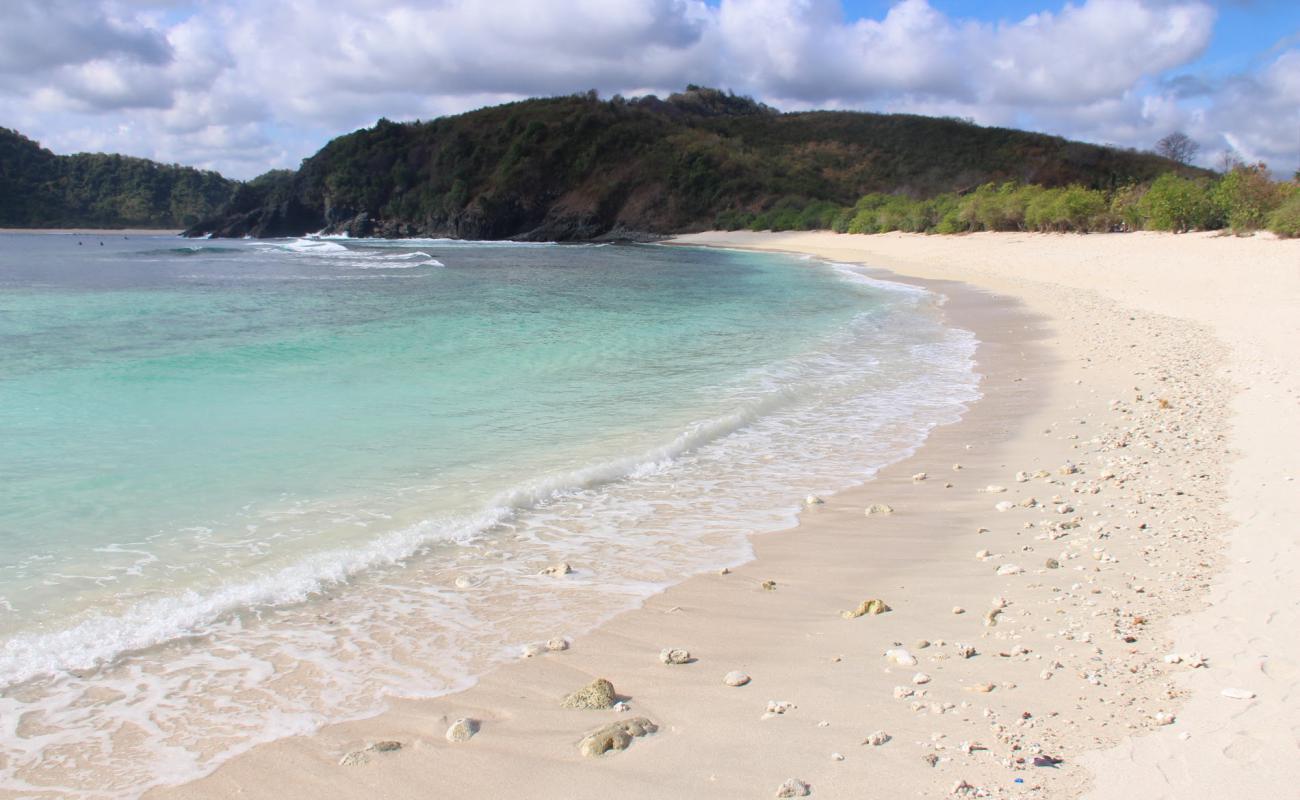 Semeti Beach'in fotoğrafı parlak kum yüzey ile