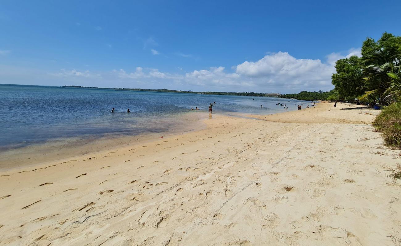 Zore Beach'in fotoğrafı açık bej kum yüzey ile