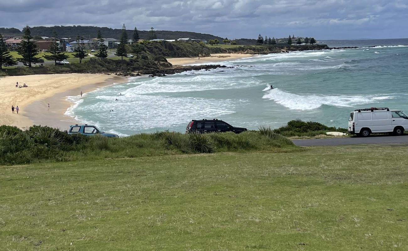 Carters Beach'in fotoğrafı açık bej kum yüzey ile