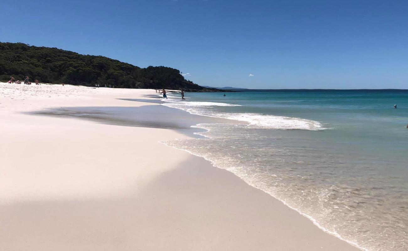 Chinamans Beach'in fotoğrafı parlak ince kum yüzey ile