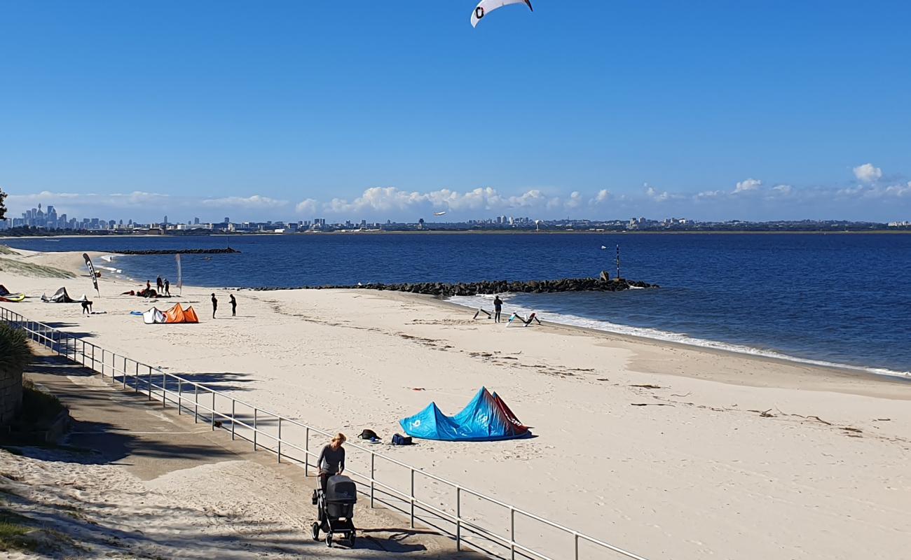 KBL Kite Beach, Monterey'in fotoğrafı açık bej kum yüzey ile