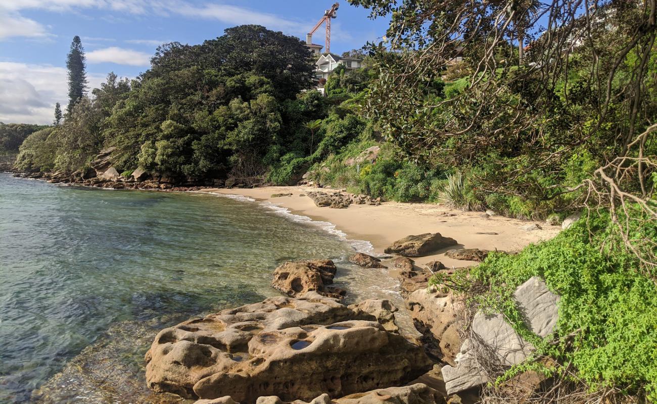 Queens Beach'in fotoğrafı parlak kum yüzey ile