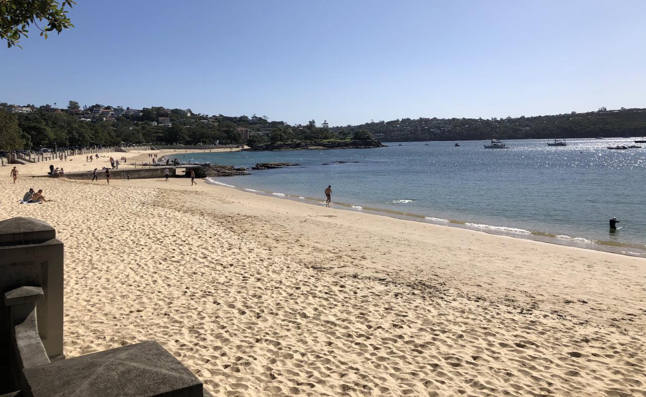 Balmoral Beach'in fotoğrafı parlak kum yüzey ile