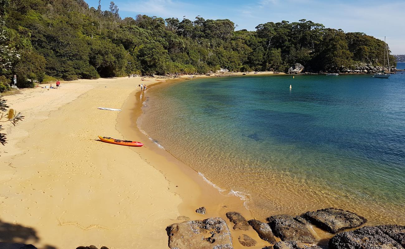 Store Beach'in fotoğrafı parlak kum yüzey ile