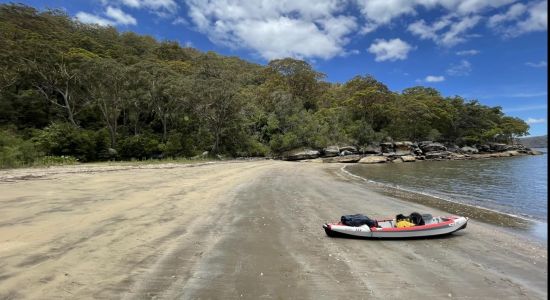 Little Wobby Beach