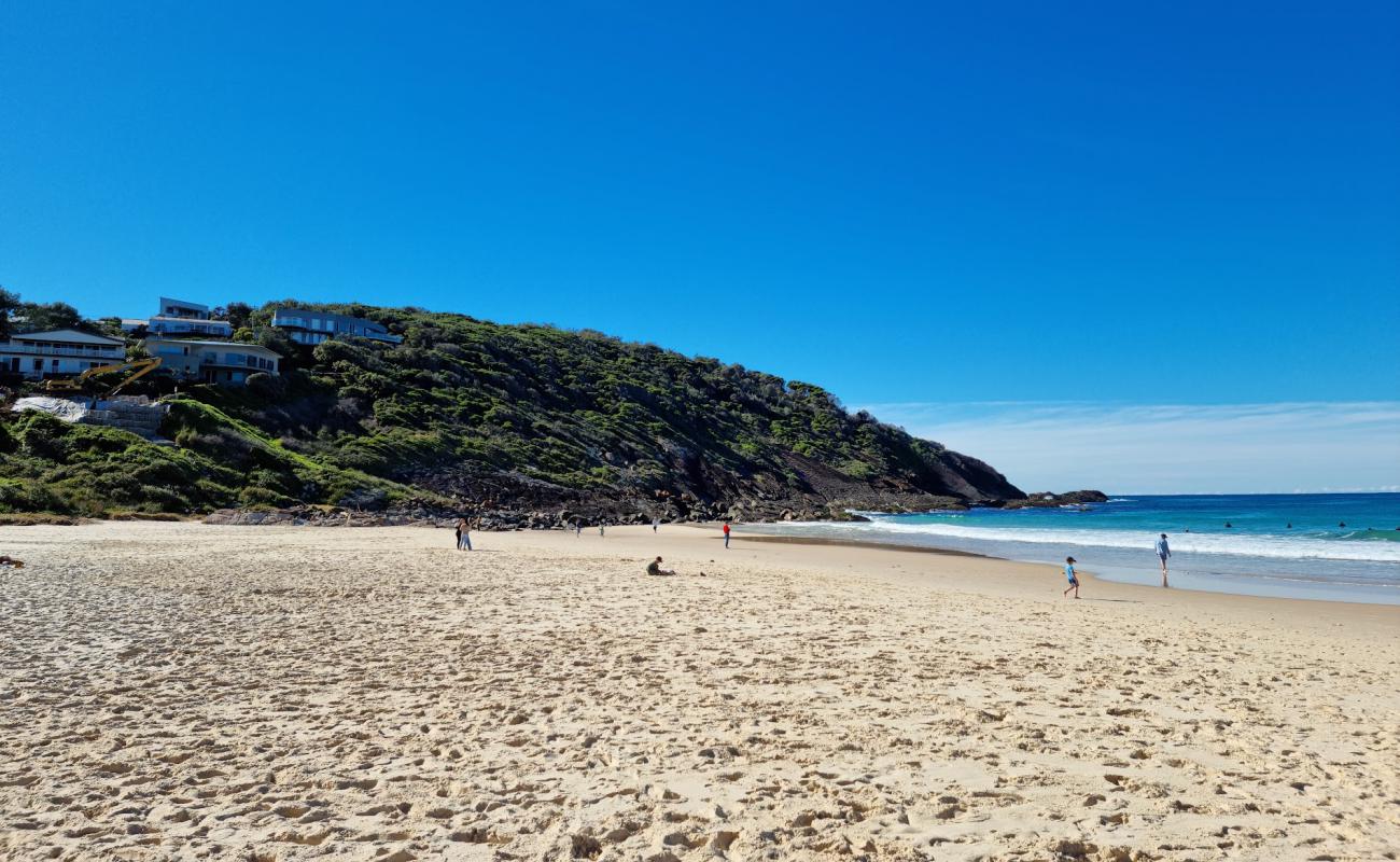 Blueys Beach'in fotoğrafı parlak ince kum yüzey ile