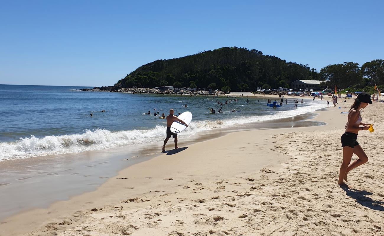 Scotts Head Beach'in fotoğrafı i̇nce bej kum yüzey ile