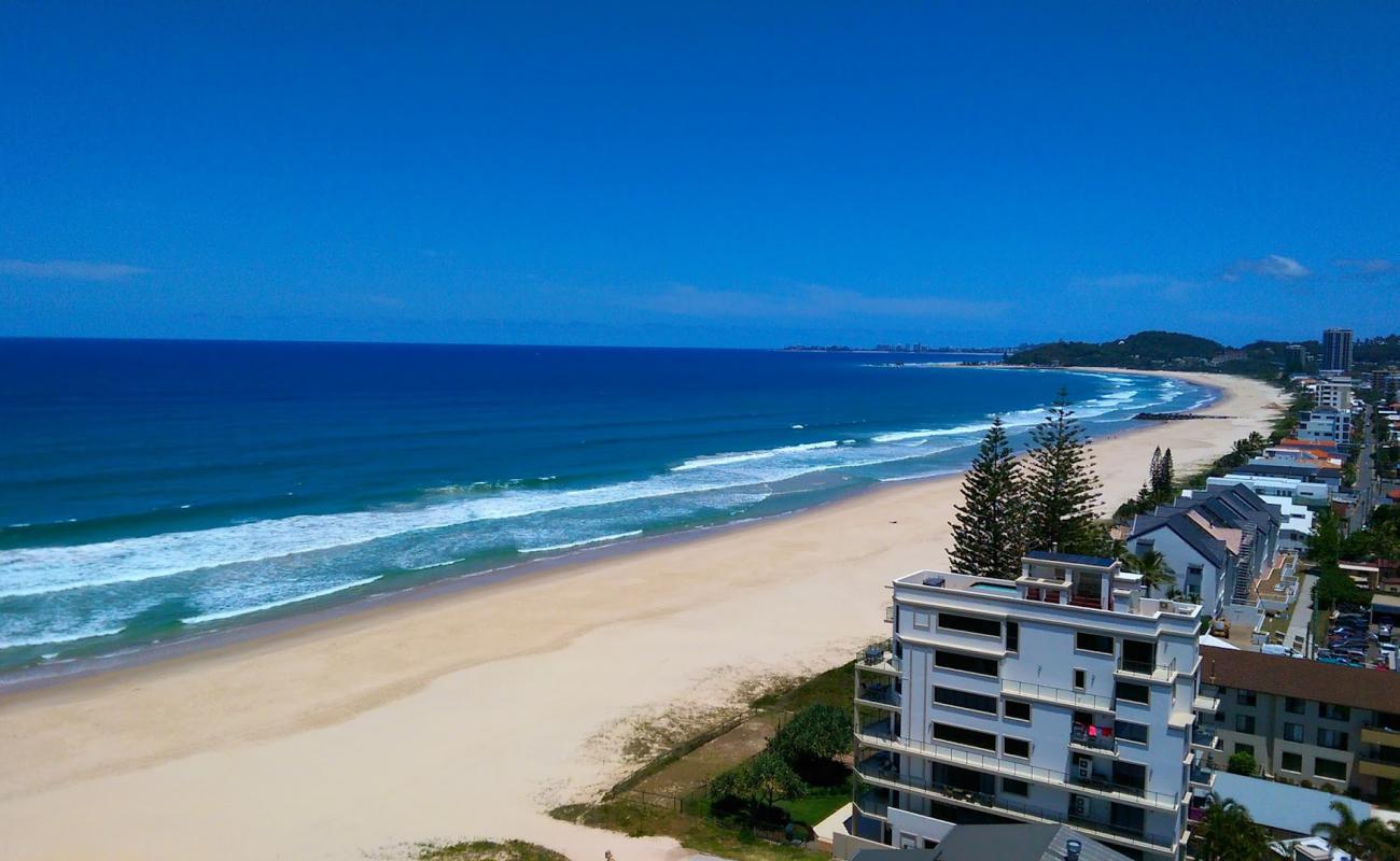 Pacific Beach'in fotoğrafı parlak ince kum yüzey ile