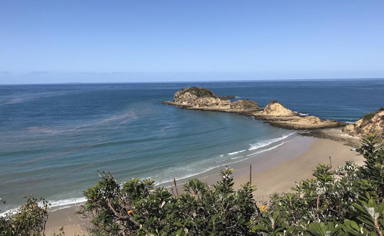 Five Rocks Beach'in fotoğrafı açık bej kum yüzey ile
