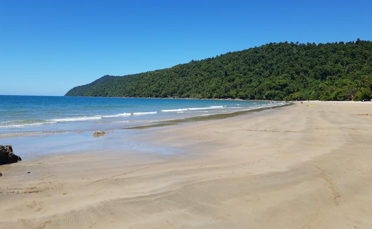 Etty Bay'in fotoğrafı açık bej kum yüzey ile