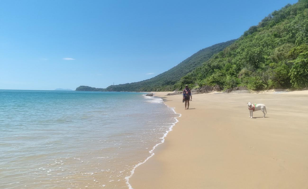 Ellis Beach'in fotoğrafı parlak kum yüzey ile