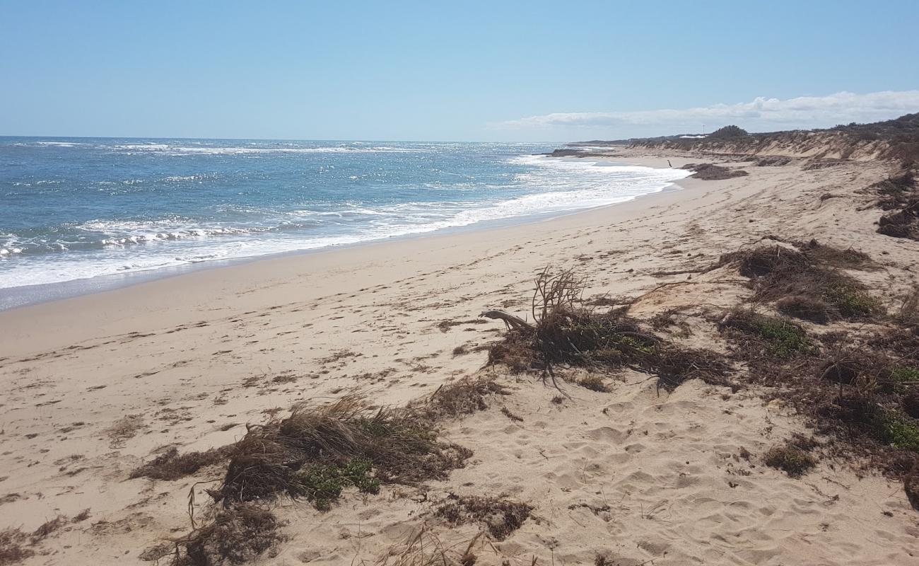 Seaspray Beach'in fotoğrafı parlak ince kum yüzey ile