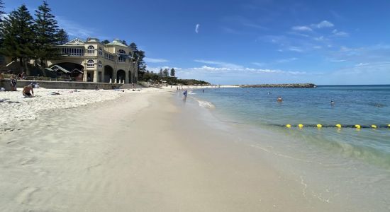 Cottesloe Plajı