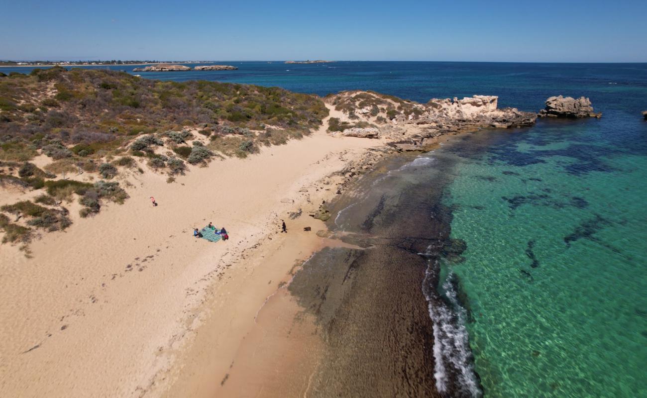 Cape Peron Beach'in fotoğrafı parlak kum yüzey ile