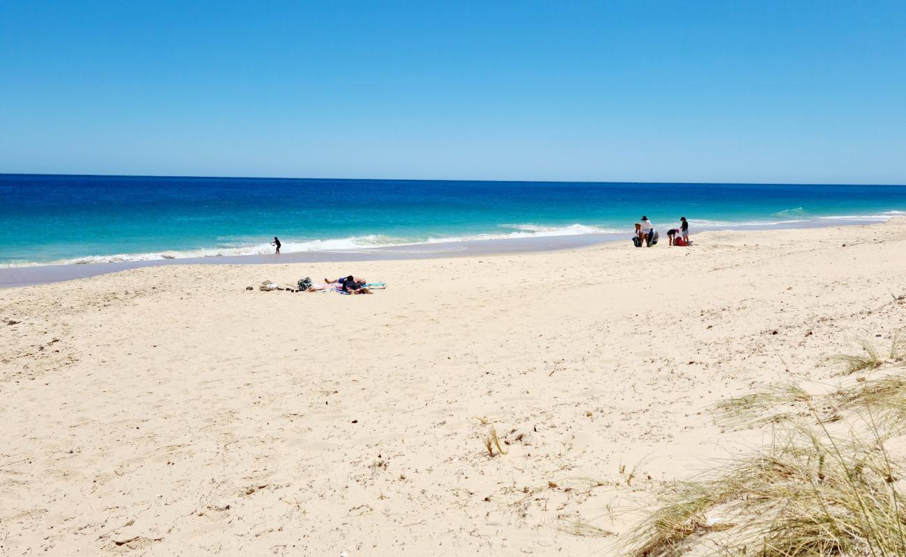 Preston Beach'in fotoğrafı açık bej kum yüzey ile