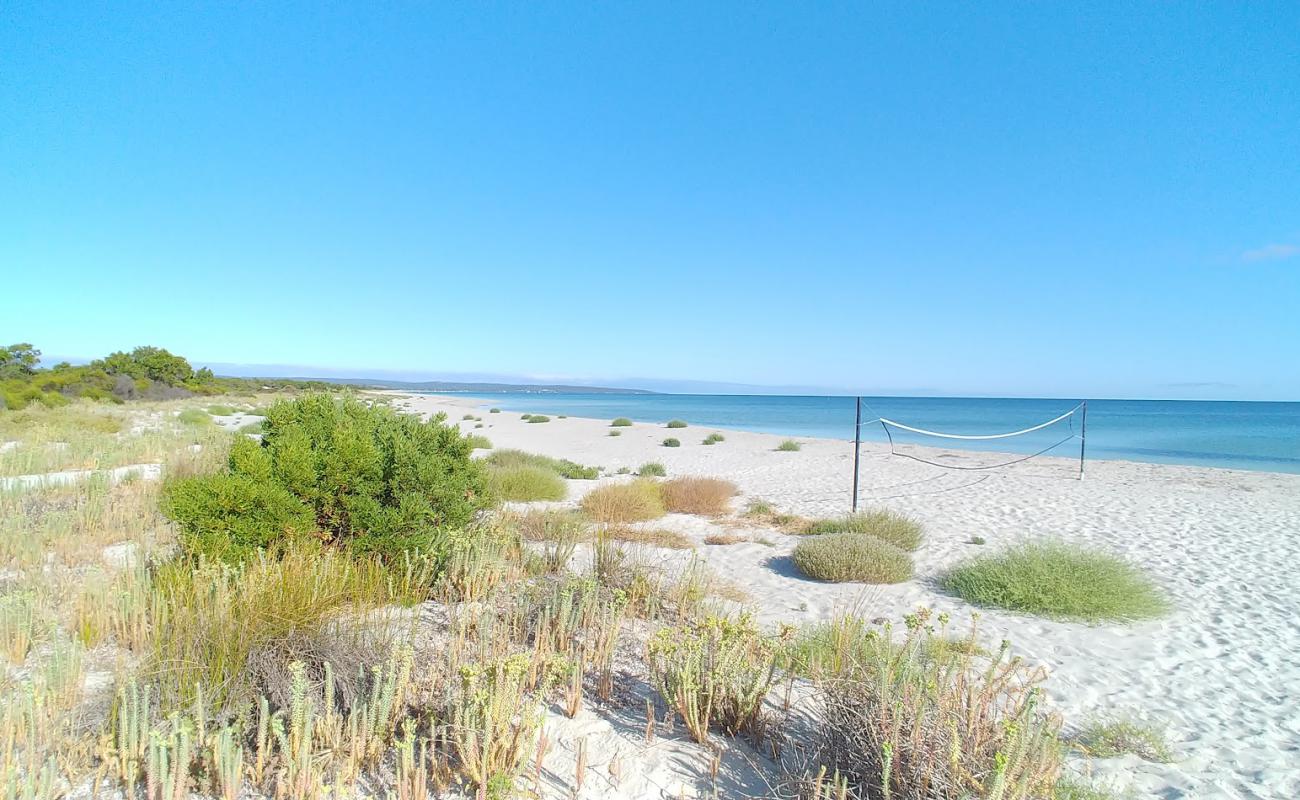 Wyndham Beach'in fotoğrafı parlak kum yüzey ile