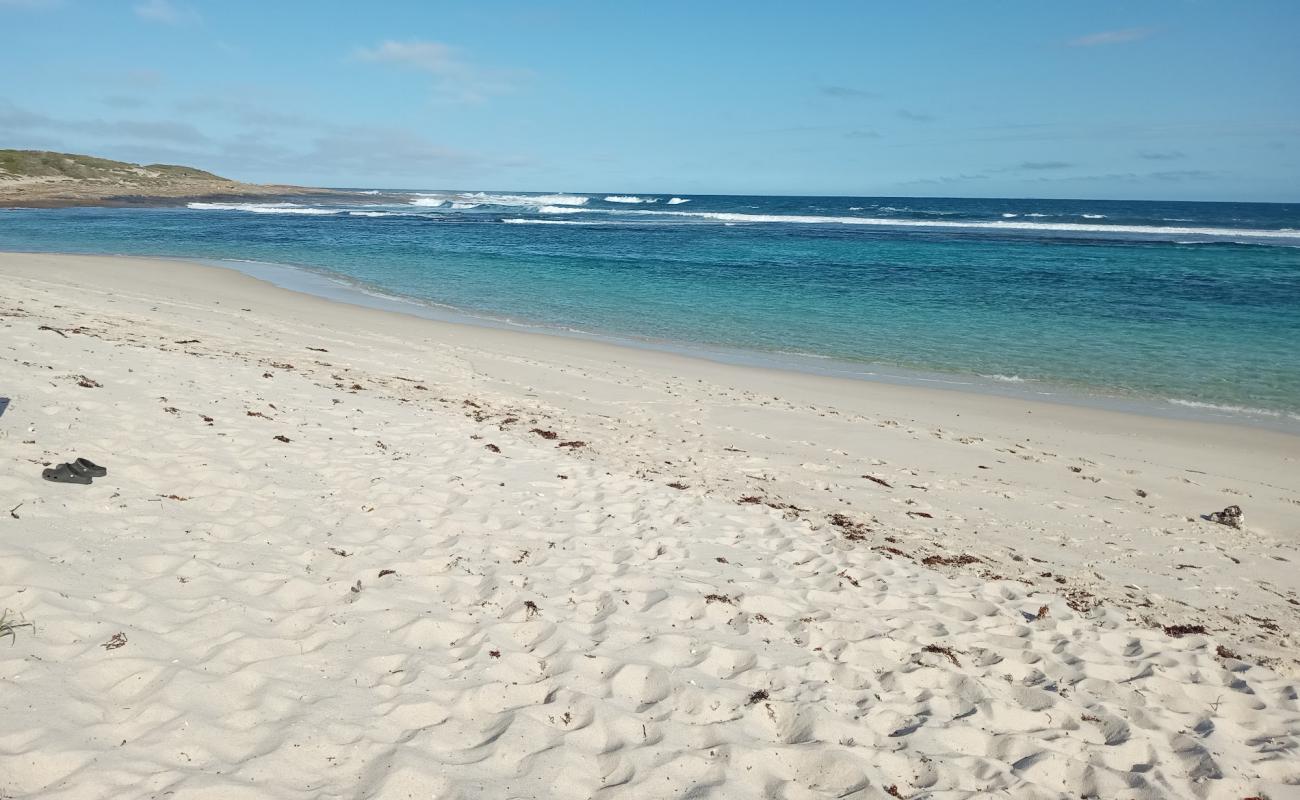 Munglinup Beach'in fotoğrafı açık bej kum yüzey ile