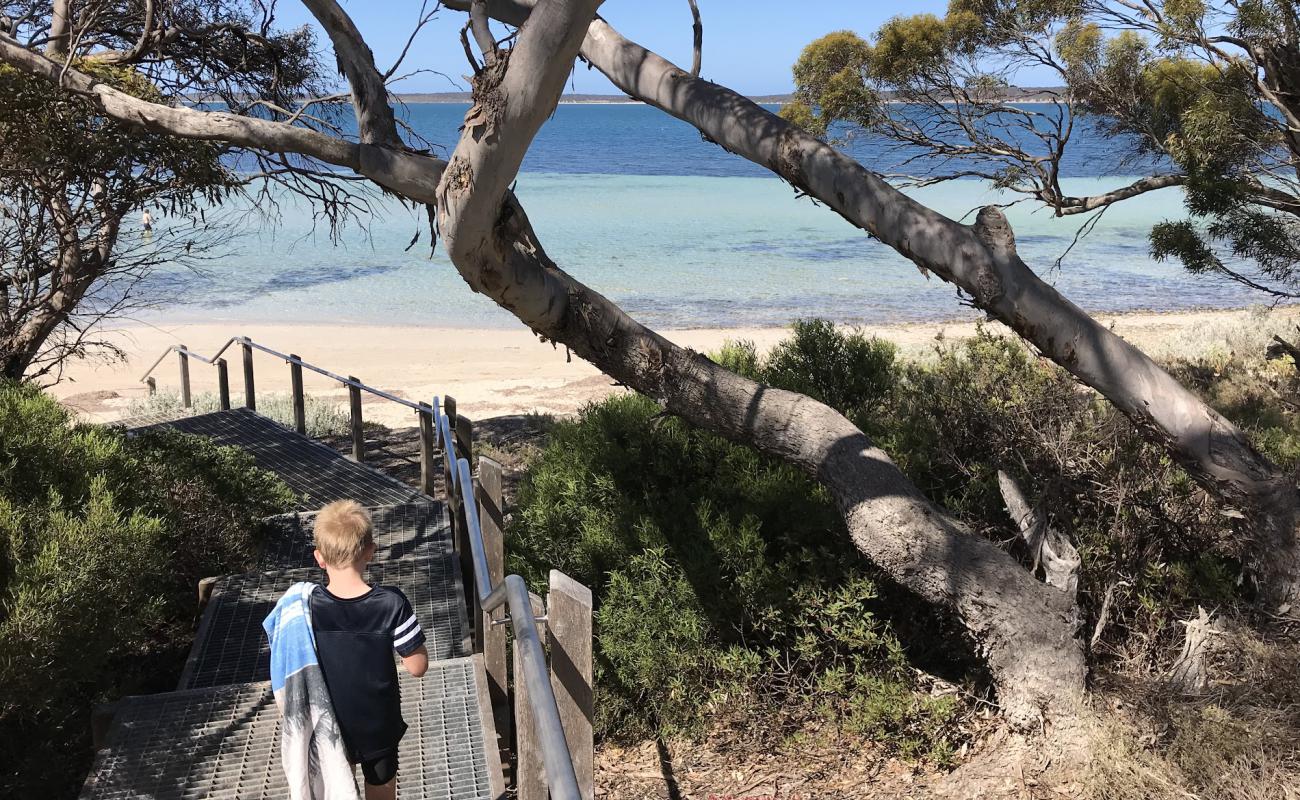 Woodcutters Beach'in fotoğrafı açık bej kum yüzey ile