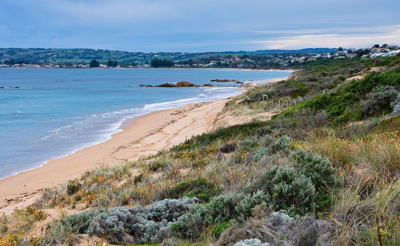 Dump Beach'in fotoğrafı i̇nce bej kum yüzey ile