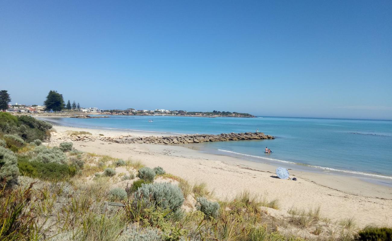 Town Beach'in fotoğrafı parlak kum yüzey ile