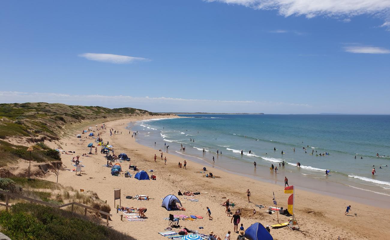 Bancoora Beach'in fotoğrafı açık bej kum yüzey ile