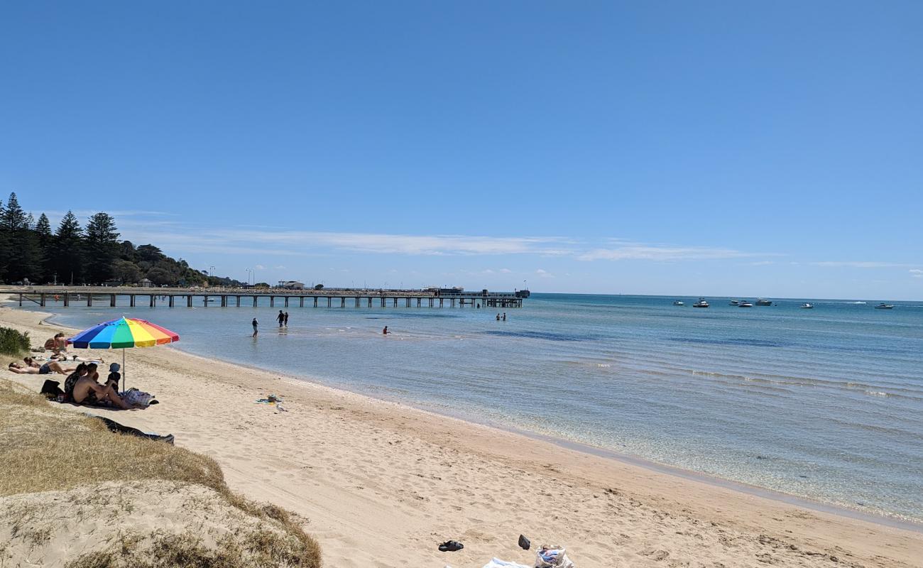 Sorrento Beach'in fotoğrafı açık bej kum yüzey ile